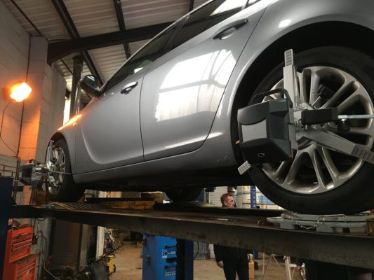 Wheel Alignment from the industry leaders, Hofmann Megaplan.